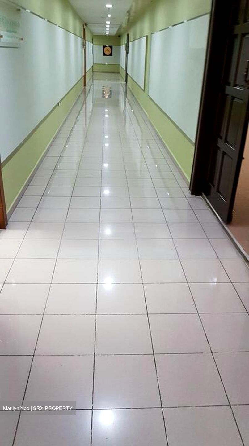 Orchard Plaza (D9), Office #458039641